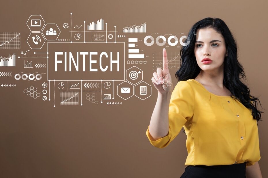 Top 3 FinTech Applications To Manage Your Income Budget Investments